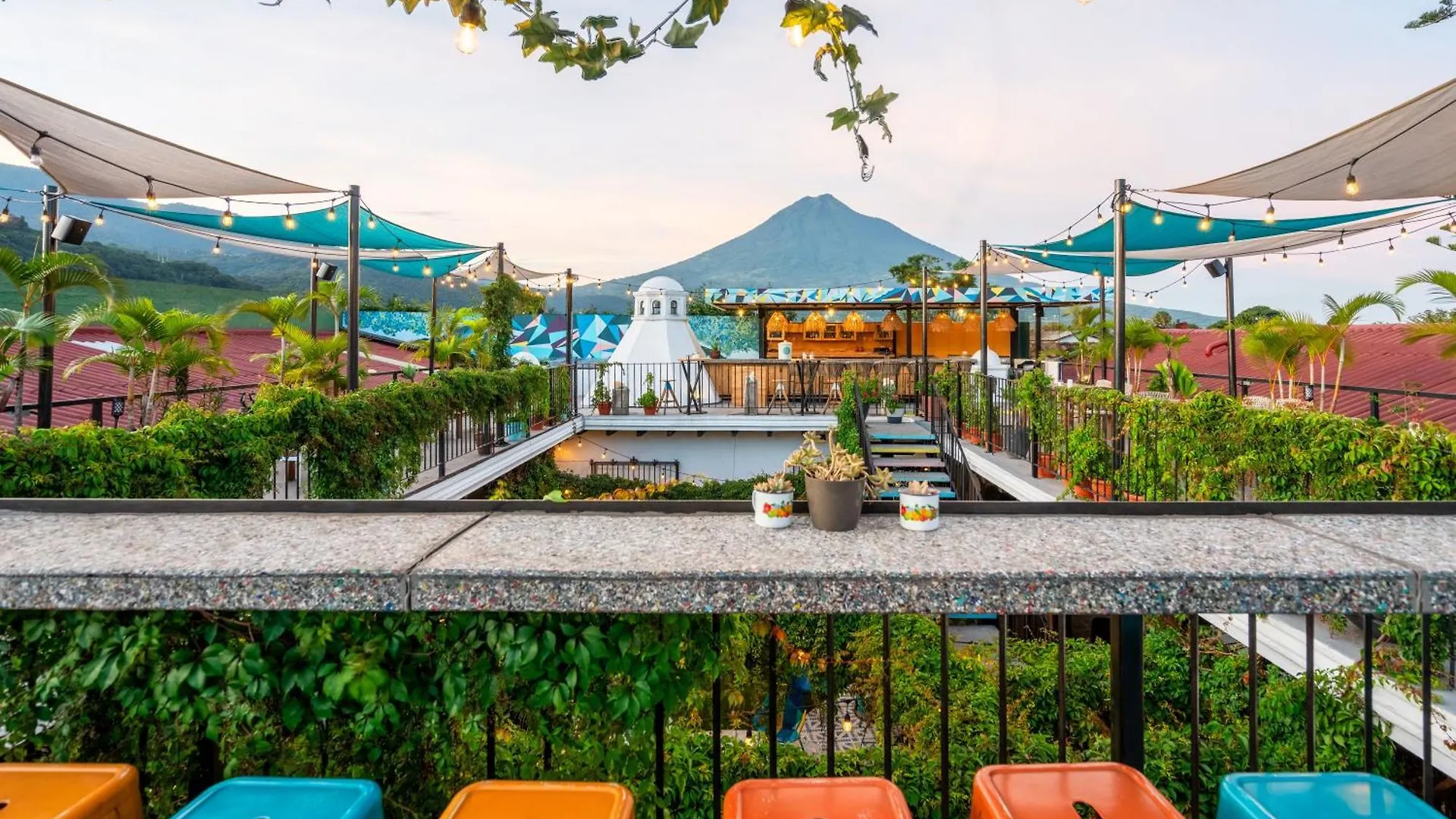 Adra Hostel Antigua 0*,